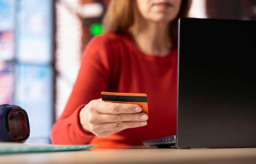 Com aumento do acesso ao crédito, cartões se tornam aliados do planejamento financeiro